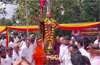Dinesh Gundu Rao unveils statue of Rani Abbakka at Moodbidri